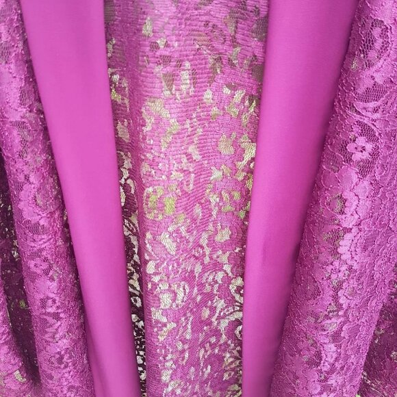 beautiful plum bohemian kimono. - Picture 7 of 10